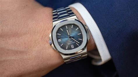 patek philippe nautilus thickness